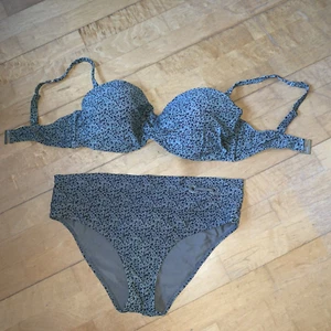 Beachlife Bikini: Oberteil: Gr. 44 Cup E, Unterteil: Gr. 42, guter Zustand - Bild 1 von 13