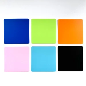 10 x Bierdeckel Untersetzer Blumentopf Eckig Farbig Polypropylenfolie - 10x10 cm - Bild 1 von 14