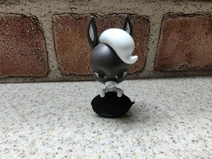 Miraculous Ladybug Kwami Mini Figur Spielzeug Kaalki Pferd - Bild 1 von 8