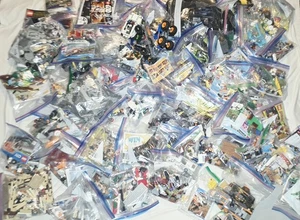 50+ Pfund Lego Sets Lot - Minifiguren - Star Wars - Marvel - Batman - UNSORTIERT LESEN - Bild 1 von 20