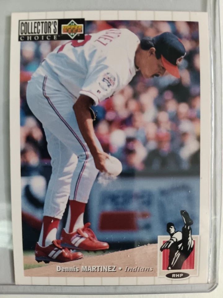 DENNIS MARTINEZ INDIANS 1994 COLLECTORS CHOICE/UPPER DECK BASEBALL CARD #546 - Image 1 of 1