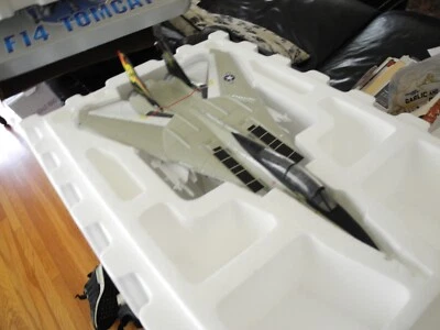 Reduced, Collector's FIND, Franklin Mint F14 Tomcat, Super Rare Version, 1:48! - Image 1 of 4