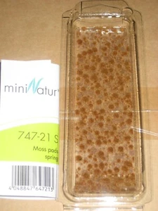 Static Grass Tufts Moss Pads Spring, MiniNatur Silfor Brand New In Packet - Picture 1 of 3
