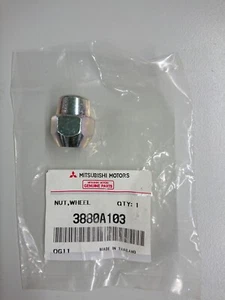 New genuine Mitsubishi wheel nut suit Triton / Mirage - Picture 1 of 3