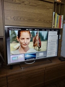 Panasonic TV TX-39ASW654 3D Passiv - Bild 1 von 19
