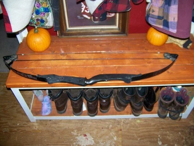 Bear Archery Compound Bow 37 inch string 65lb draw Black - Image 1 of 4