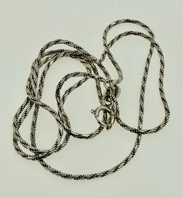 18k Italy White Gold Chain Necklace 17" , 3.91g approximately - Image 1 of 4