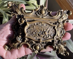 Vintage massiver verzierter Messing Stempel oder Ring Halter aufklappbar Aufbewahrungsbehälter viktorianisch - Bild 1 von 7