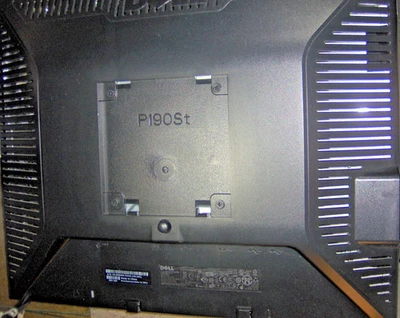 DELL P190St 19" LCD computer Professional panel monitor screen display 1280x1024 - Image 1 of 4