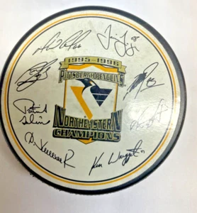 Vintage 1995-1996 Pittsburgh Penguins NHL Northeastern Champions Puck - Picture 1 of 4