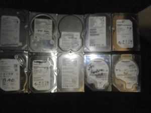 Lot 10 HDD 3.5 desktop PC damaged ST1000DM003 ST3300831A ST2000DM01 6E040L051023 - Photo 1/5
