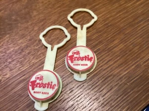 PAAR VINTAGE FROSTIE ROOT BEER SODA KUNSTSTOFF FLASCHENVERSCHLÜSSE - Bild 1 von 2