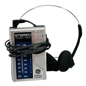 Vtg General Electric Pocket AM/FM Stereo Headset Radio 7-1625A Clip Missing - Picture 1 of 11
