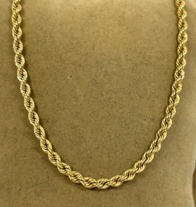 LOVELY 10K YELLOW GOLD 24" HOLLOW ROPE CHAIN - Picture 1 of 13
