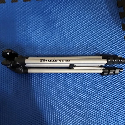 Targus TG-5060TR 50-Inch Telescopic Camera Camcorder Silver Tripod - Excellent - Image 1 of 4