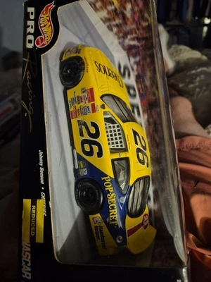 Hot Wheels 1998 Pro Racing NASCAR #26 Cheerios Johnny Benson Foto 1 de 4