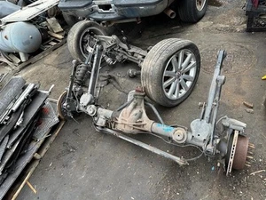 Rear Axle 8-1/2" Ring Gear 10 Bolt Cover 3.42 Ratio Fits 09-14 ESCALADE 642990 - Picture 1 of 4