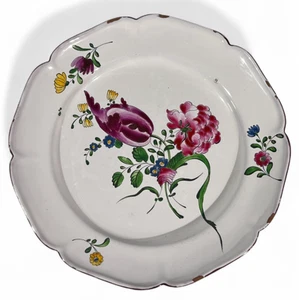Assiette Faience Saint Amand les Eaux bouquet XVIIIe era Les Islettes Luneville - Picture 1 of 10