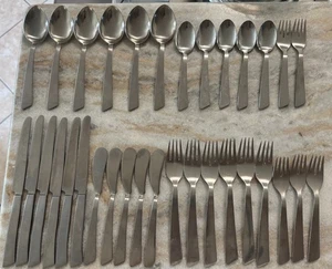 New Horizon Stainless by Manubelge-Belgium 1858 Slanted Tip 33pc set - Picture 1 of 5