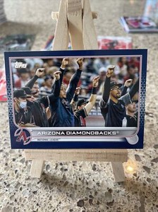 ARIZONA DIAMONDBACKS TEAM CARD 2022 TOPPS SERIES 1 -ROYAL BLUE PARALLEL #144