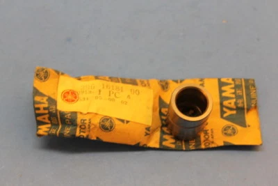 NOS YAMAHA 1972 U7E U7 ESPAÇADOR 1 PEÇA # 296-16181-00-00 - Imagem 1 de 4