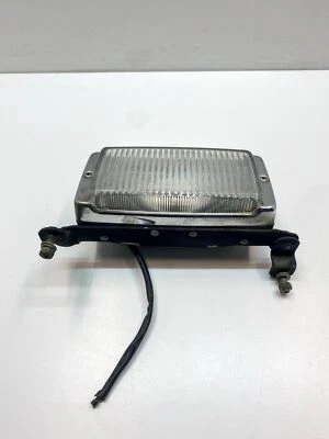 MERCEDES-BENZ SL R107 Nebelscheinwerfer links 2305620011 SL560 27927790 - Photo 1/4