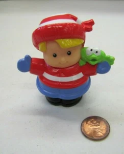 New Fisher Price Little People CHRISTMAS WINTER HOLIDAY EDDIE Boy w/ FREDDIE - Picture 1 of 3