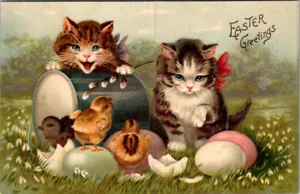 EASTER GREETINGS - KITTENS & CHICKS SHARE EASTER JOY - VINTAGE EMBOSSED POSTCARD - Picture 1 of 2