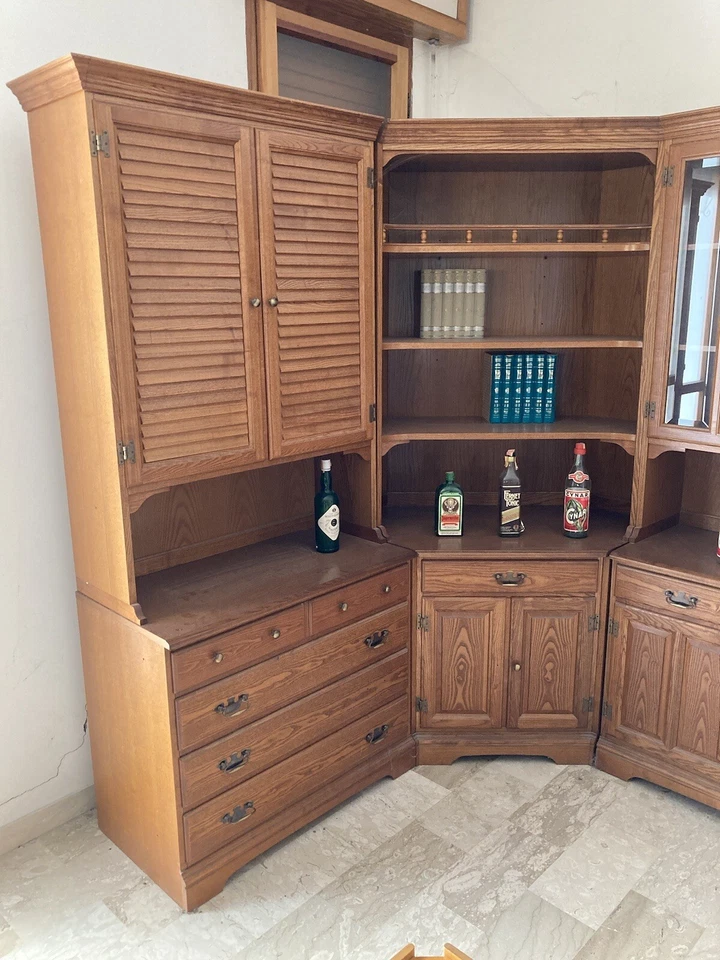 Mobile da soggiorno componibile in castagno massello stile Old America nuovo  - Immagine 1 di 4