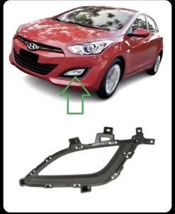 Hyundai i30 2015 fog light cover passenger side - Picture 1 of 3