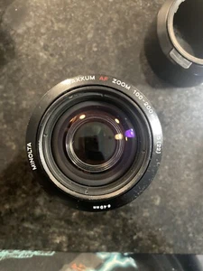 Minolta Maxxum AF Zoom 100-200mm, lens caps and hood (READ/SEE PHOTOS) - Picture 1 of 6