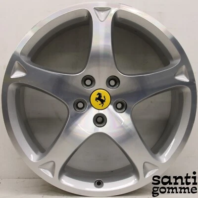 1 CERCHIO FERRARI CALIFORNIA 8 X 19 " ORIGINALE SILVER DIAMANTATO USATO 246441 - Immagine 1 di 4
