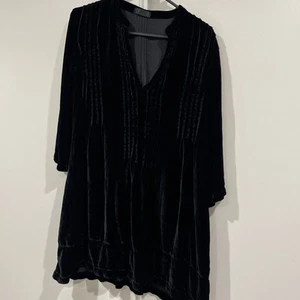CP Shades Sz S Black Velvet Gothic Tunic Dress Rayon Silk Roll Tab Sleeve - Picture 1 of 13