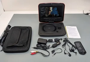 GPX PD951R Portable DVD / MPEG Player With Cables - Picture 1 of 11