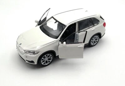 Modellino Auto X5 SUV 1:34-39 Veicolo Colore Casuale - Immagine 1 di 4