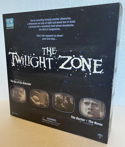 Sideshow The Twilight Zone Eye Of The Beholder Doctor & Nurse 1:6 Figures NIB Cover