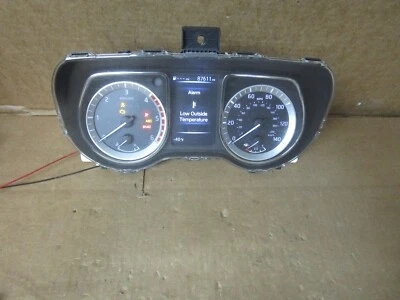 Cuadro de instrumentos velocímetro Nissan Titan XD 16 2016 87 k millas 24810ez21a Foto 1 de 4