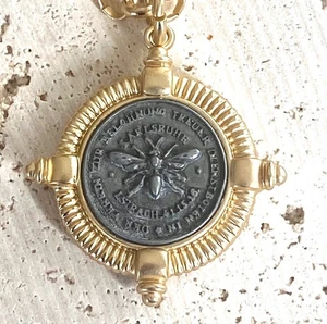 Collar de monedas de abeja francesa hecho a mano VB & Co - Imagen 1 de 11