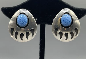 Handgefertigte 1,25" Sterlingsilber Denim Lapis Bärentatze Ohrstecker unsigniert 7,5 gr - Bild 1 von 5