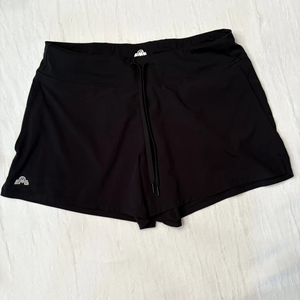 Pantalones Cortos EMS Tech Wick Para Mujer Medianos Negros Rendimiento Absorbente Senderismo Correr Foto 1 de 4