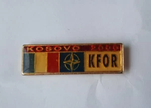 Kosovo 2000 France KFOR NATO  - Pocket Metal Pin Badge - Picture 1 of 3