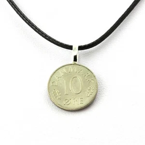 Collier pièce de monnaie Danemark 10 øre - Margrethe II - Foto 1 di 1