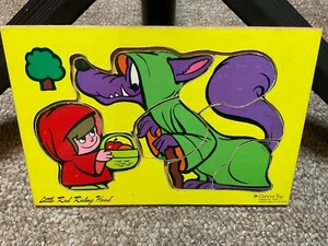 Vintage Connor Toy Little Red Riding Hood Wooden Puzzle No. 7445-3 - 9" x 6" - Picture 1 of 3