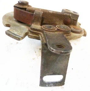 1932, 1933, 1934 FORD 4 CYLINDER DISTRIBUTOR UPPER PLATE, 32,33, 34, FLATHEAD - Picture 1 of 2