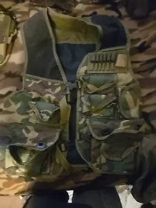Eagle Industries EARLY 90s Hunting VEST Super Condition - Picture 1 of 5