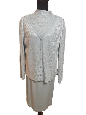 St. John  Silver Sequins Evening Holiday Green Metallic Jacket Skirt Sz 6/8/10 - Image 1 of 4