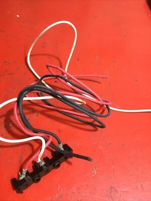 Frigidaire Terminal block and Harness P /N 316056000 - Image 1 of 4