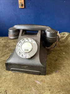 Vintage Standard 332 Bakelite Telephone Spares Or Repairs - Picture 1 of 11