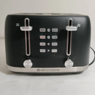Tostadora West Bend 4 rebanadas ranuras extra anchas y profundas con 3 funciones Foto 1 de 3