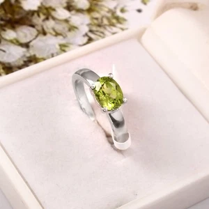 925 Sterling Silver Genuine Green Peridot Oval Solitaire Ring Birthday Gift - Picture 1 of 10